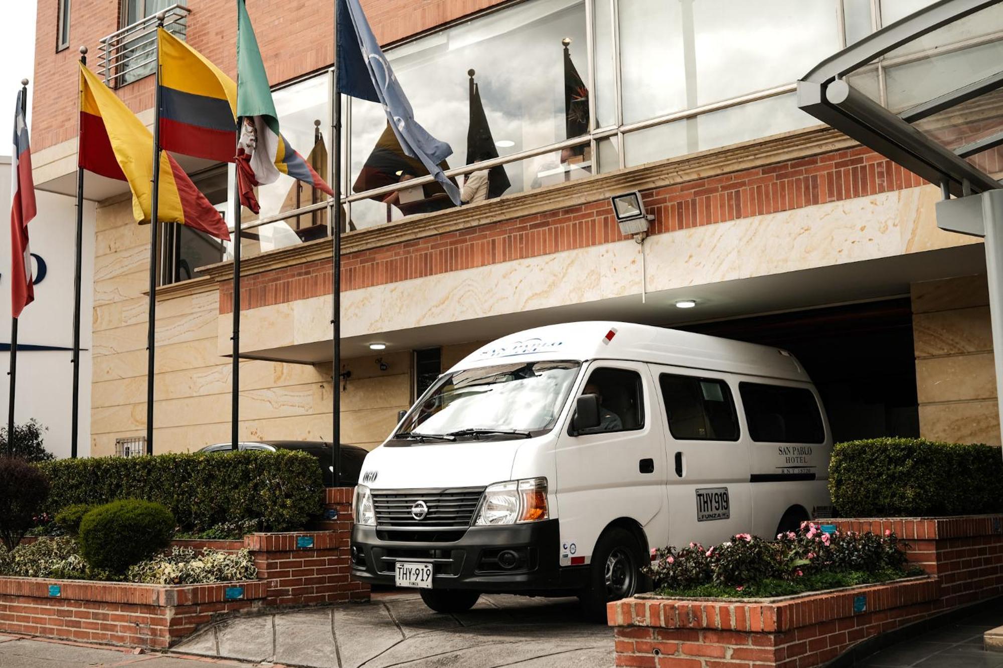 Hotel San Pablo Bogota Buitenkant foto