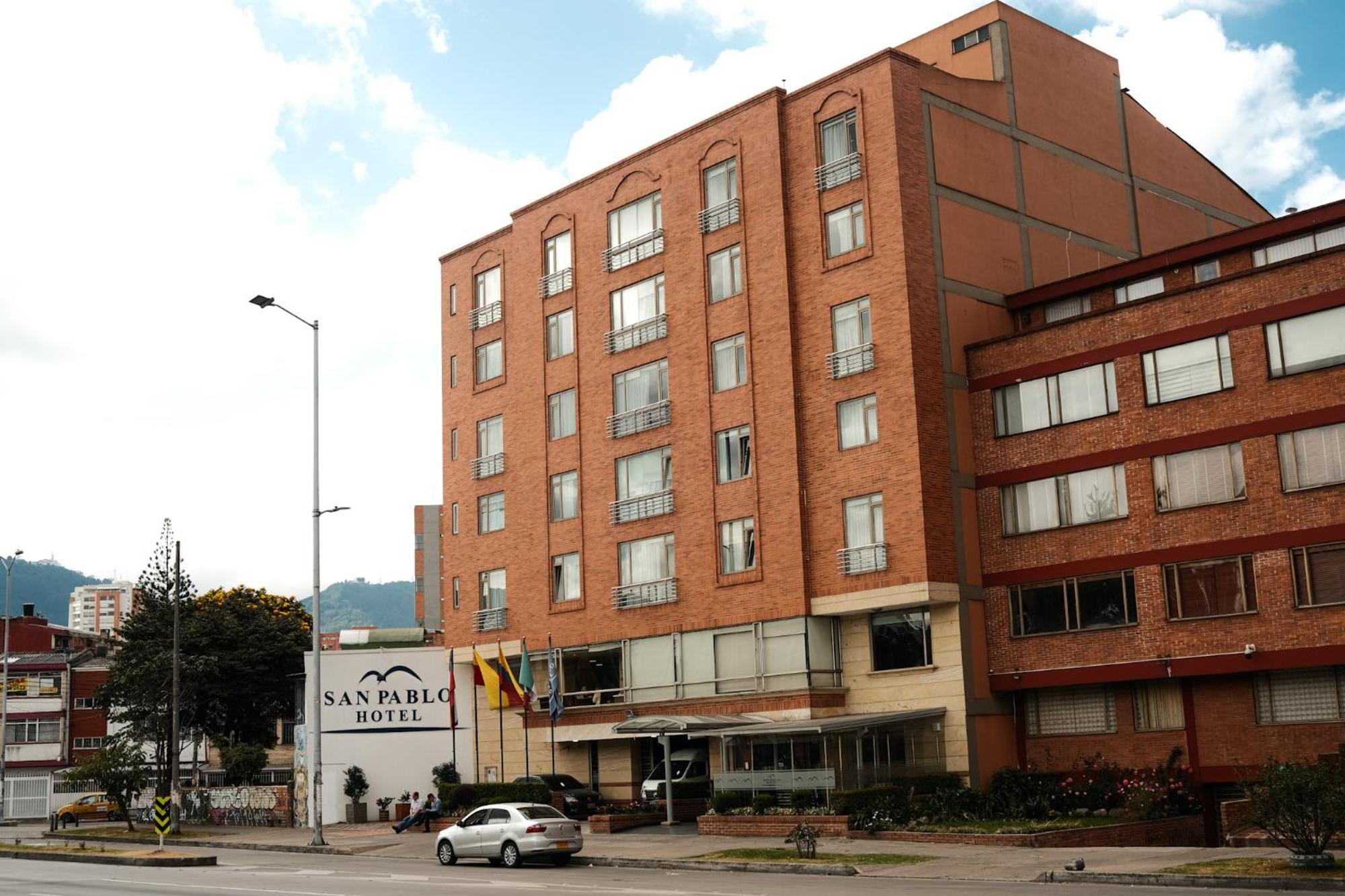 Hotel San Pablo Bogota Buitenkant foto